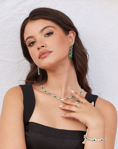 Emerald Pear Shape & Diamond Earring In 18K White Gold