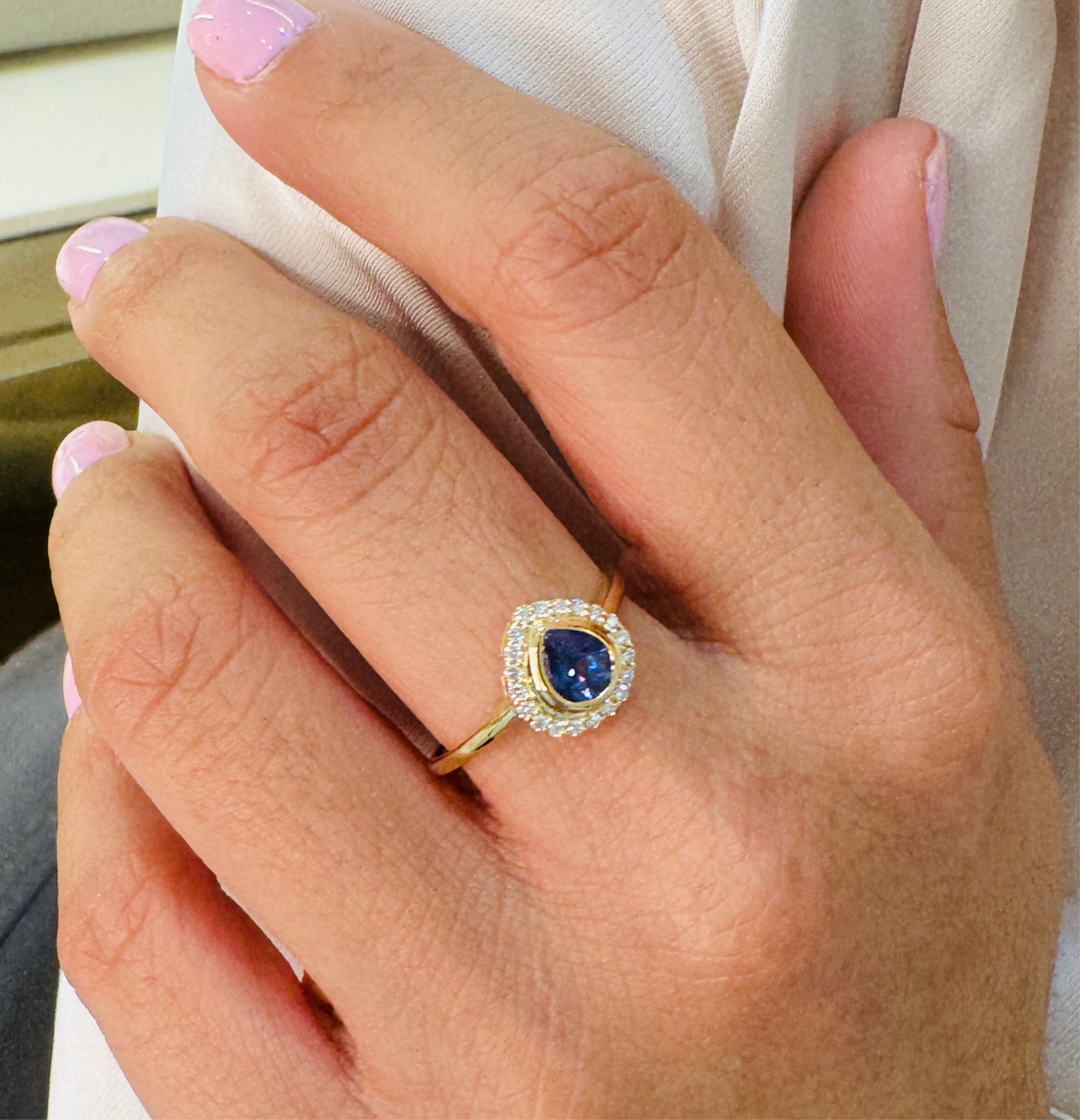 Blue Sapphire Pear Shape Ring In 18K Yellow Gold