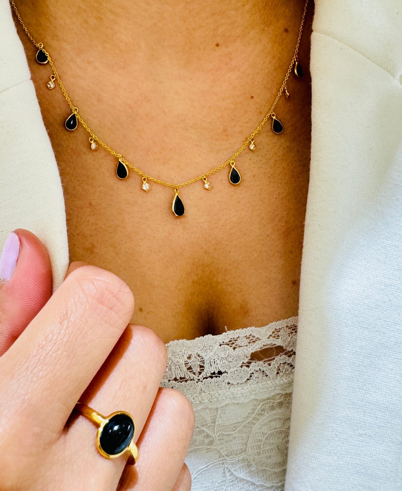 18K Gold Blue Sapphire & Diamond Necklace – Flora Collection