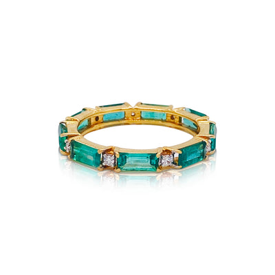Emerald Rectangle And Diamond Ring In 18K Yellow Gold