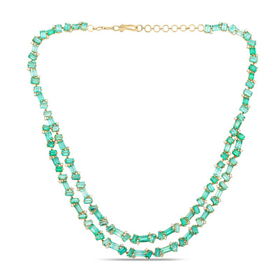 Double-strand green emerald chip bead necklace flatlay – handcrafted natural gemstone jewelry by Tresor Collection