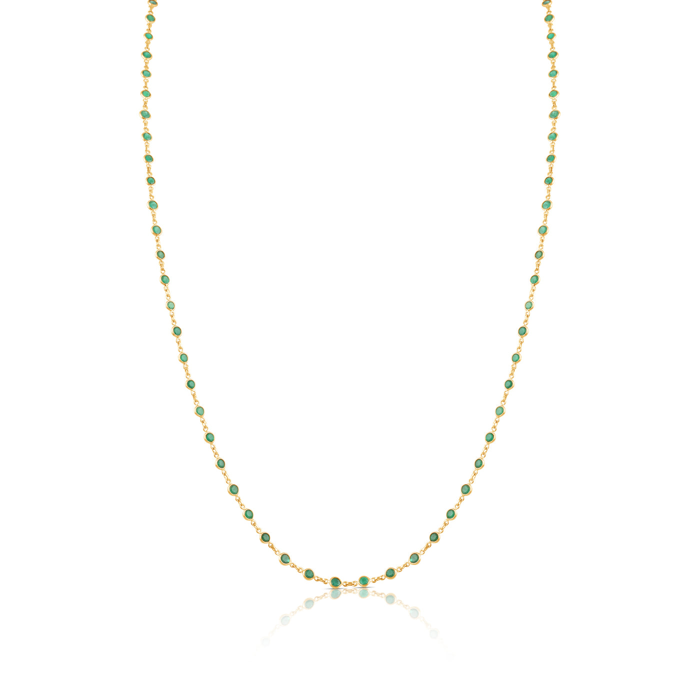 Emerald Round Necklace In 18K Yellow Gold