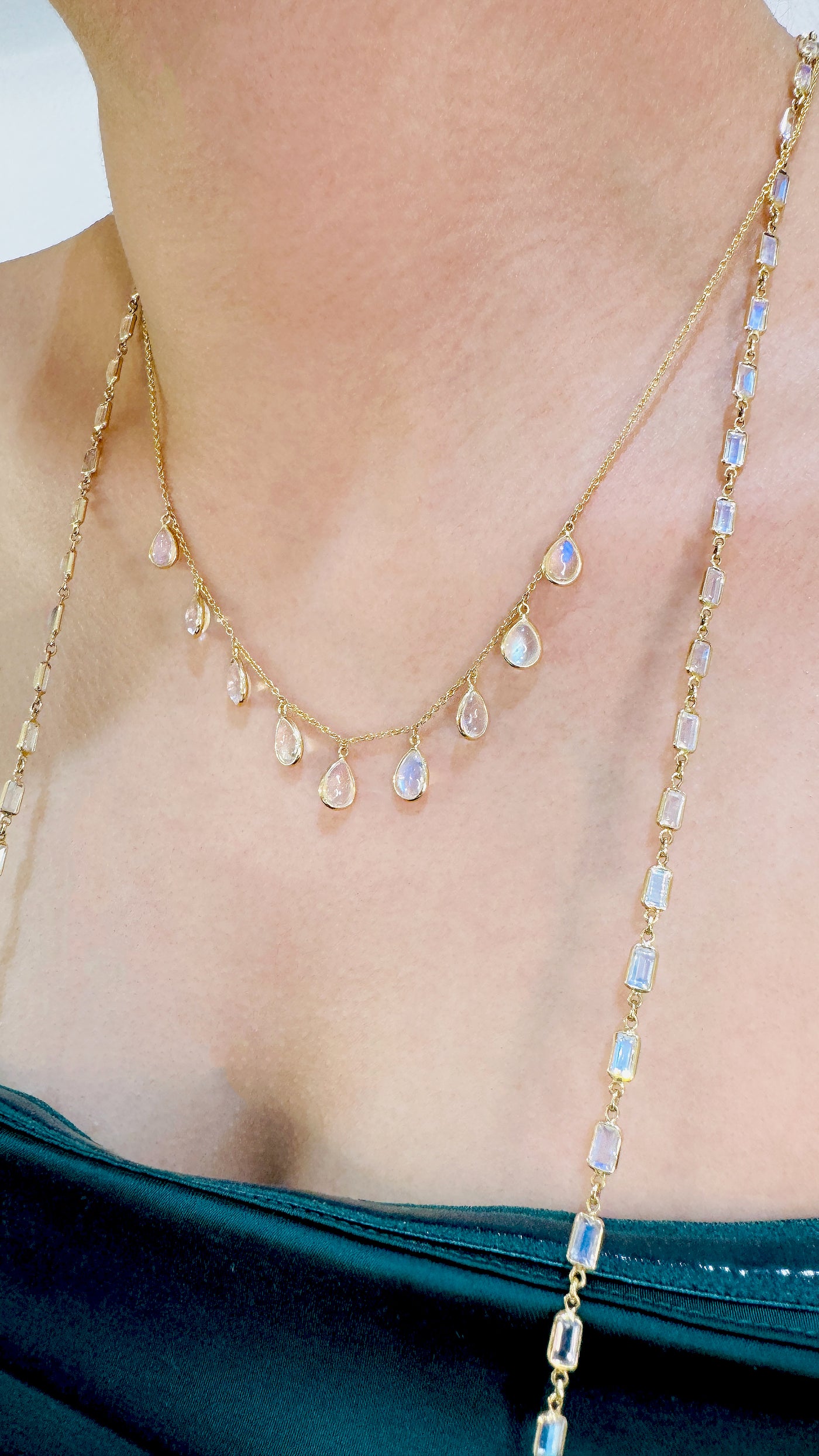 Rainbow Moonstone Rectangle Necklace In 18K Yellow Gold - Tresor Collection Detailed view of 18K gold chain necklace on model – refined everyday luxury design