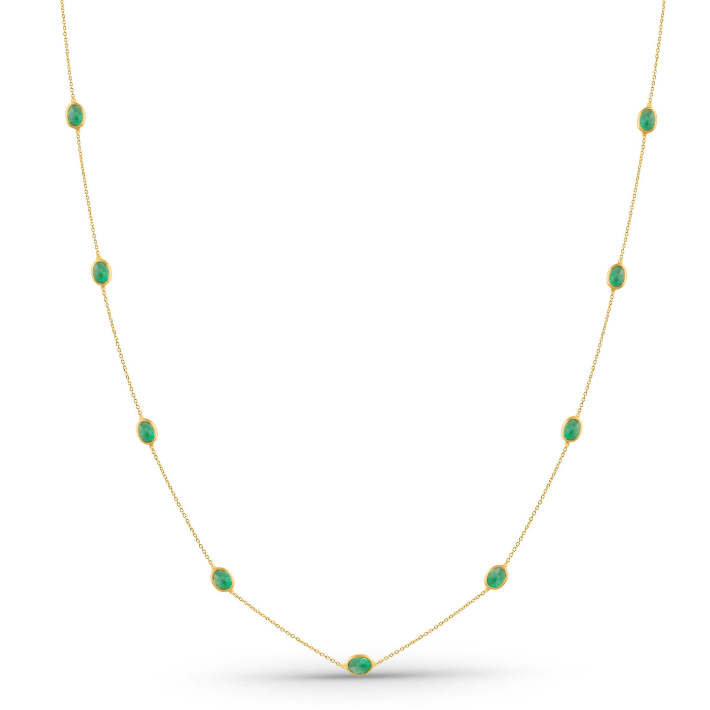 Emerald Oval Necklace With 18 Kt Gold
