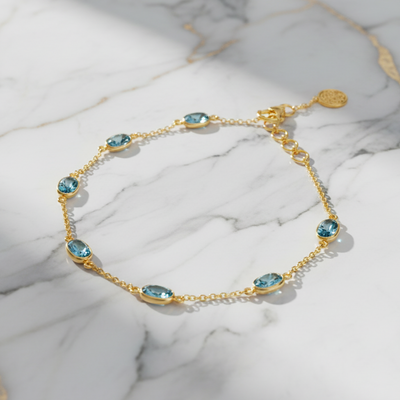 18k yellow gold station bracelet with bezel-set aquamarine gemstones from the Tresor Collection- the best designer jewelry collection.
Gemstone Bracelet,
carved Gemstone Bracelet
Bracelet By Tresor