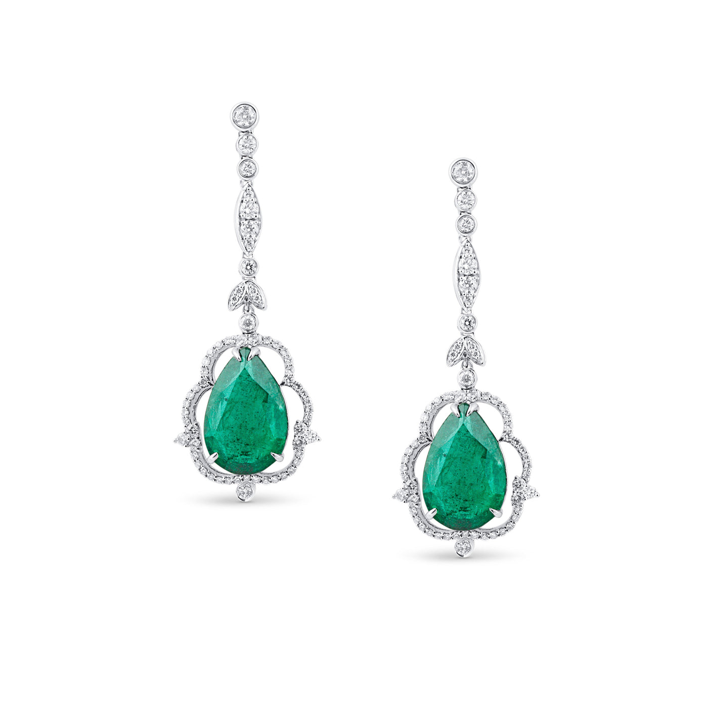 Emerald P/S & Diamond Earring In 18K White Gold