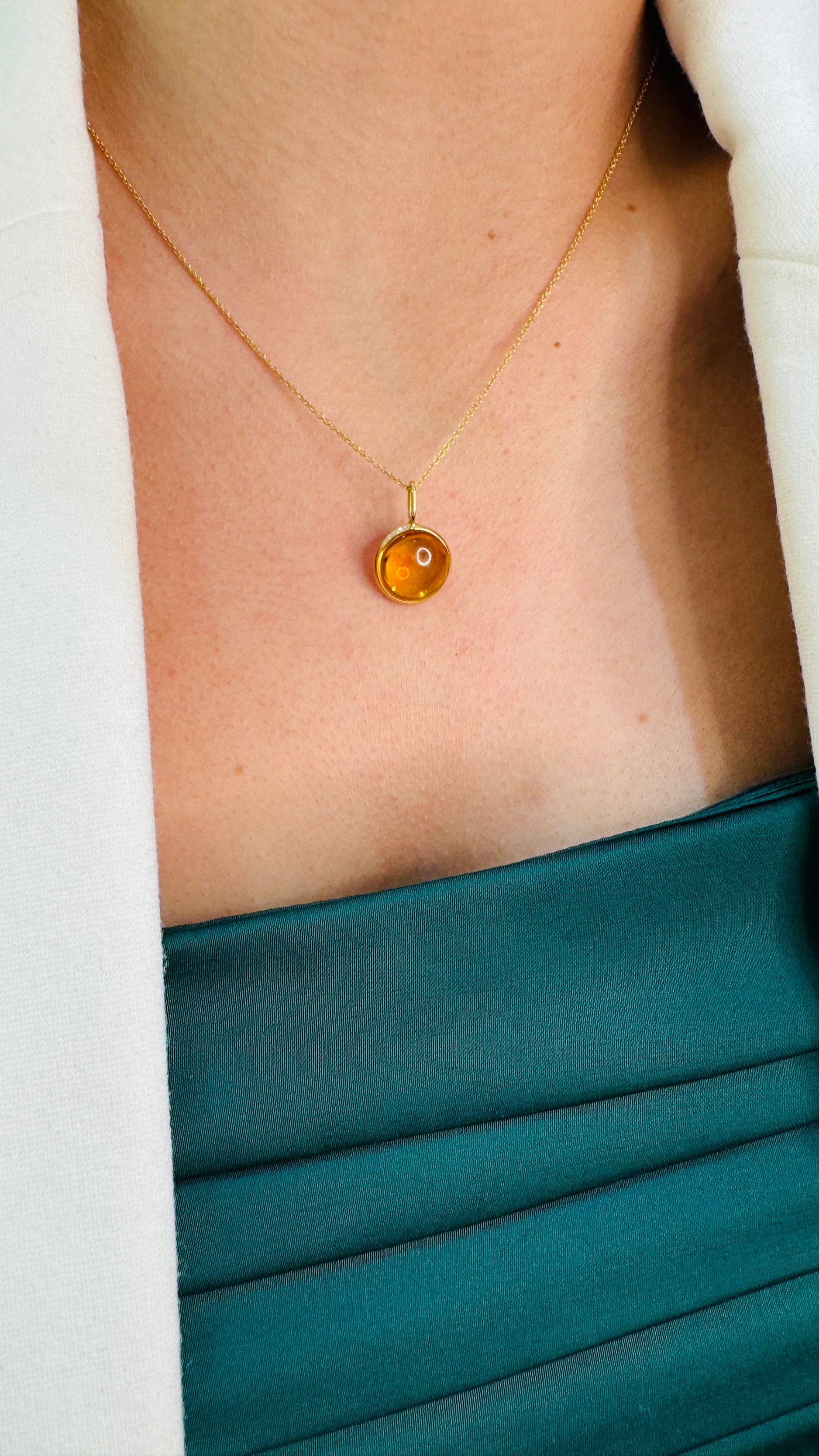 Gemstone Round Pendant In 18K Yellow Gold