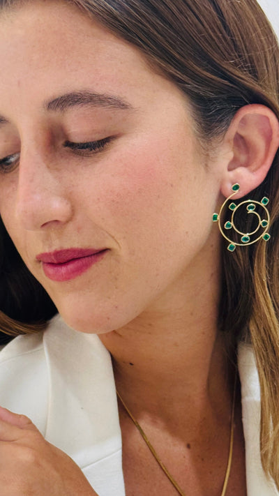 Emerald Oval Mix Shape Earring In 18K Yellow Gold