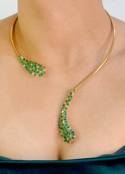 Emerald & Diamond Necklace in 18K Yellow Gold