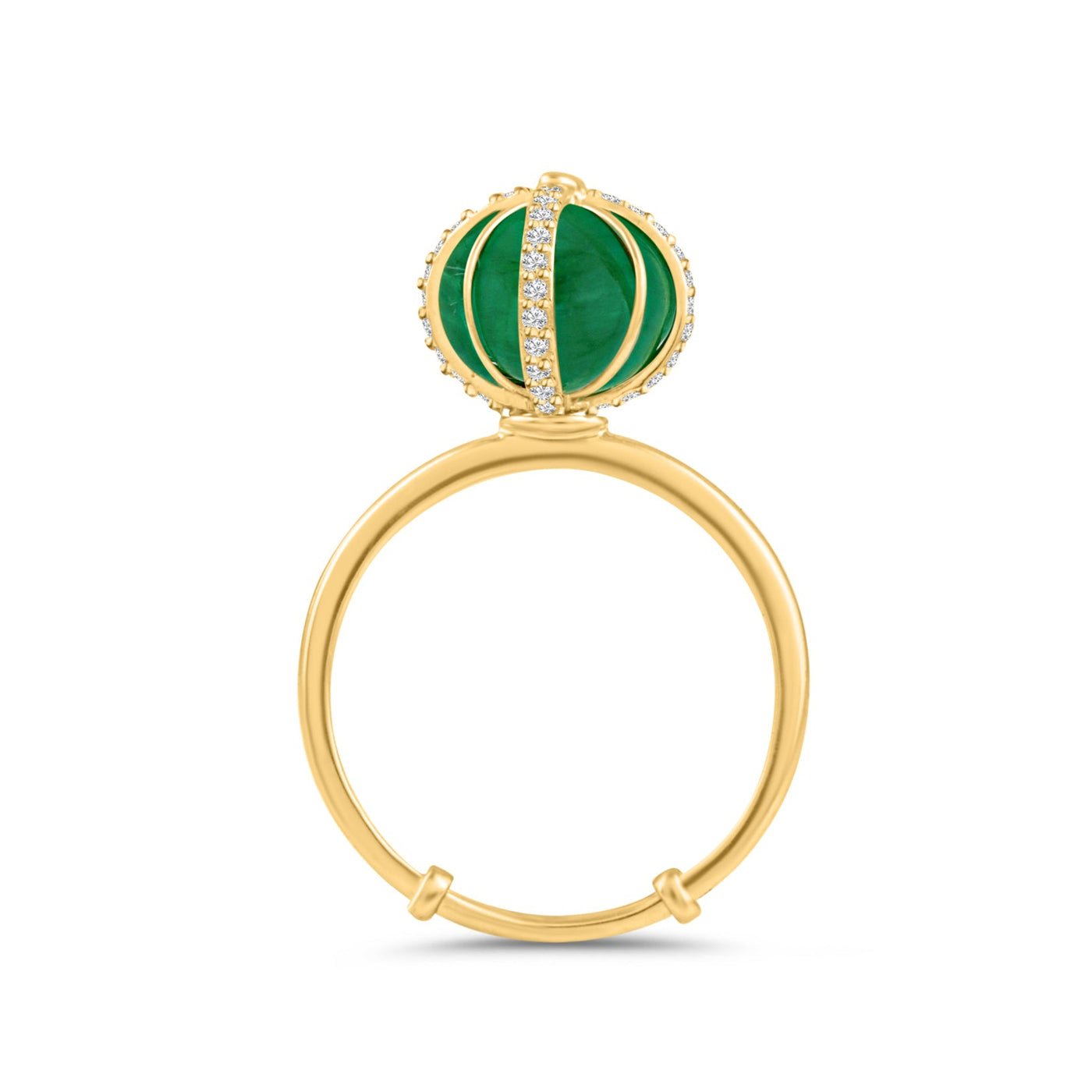 Elegant emerald and diamond beads ring in 18k yellow gold on white background Elegant emerald ring on model – handcrafted gold jewelry for women by Tresor Collection