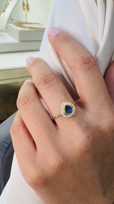 Blue Sapphire Pear Shape Ring In 18K Yellow Gold